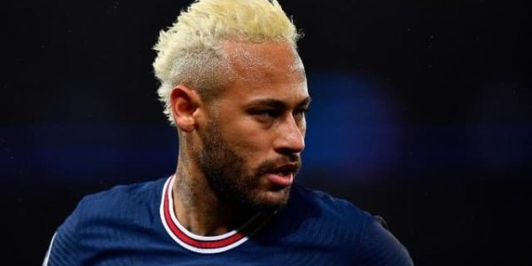 开云-到欧洲后第一次 9年来头一遭儿 内马尔欧冠0进球！