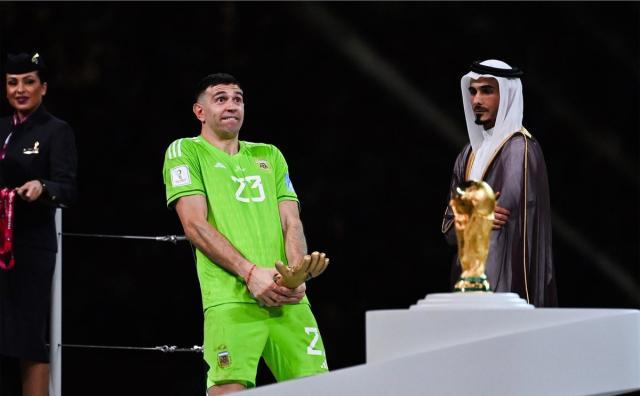 1671926677337067944.jpg FklmtqtXEAYmNHn.jpg